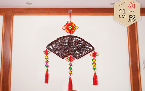 翁田镇中国结挂件实木客厅玄关壁挂装饰品种类大全